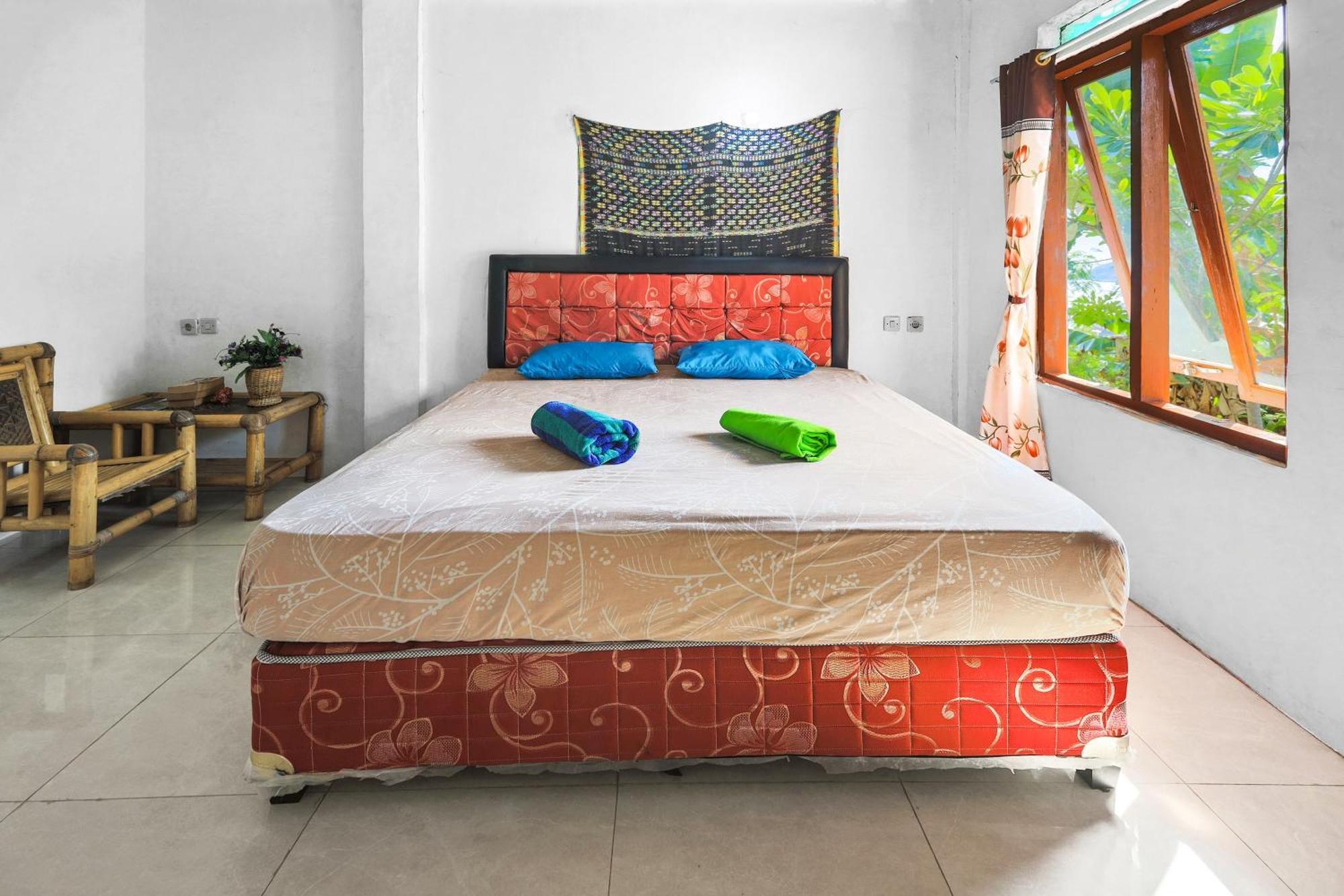 Palulu Garden Homestay 纳闽巴霍 外观 照片