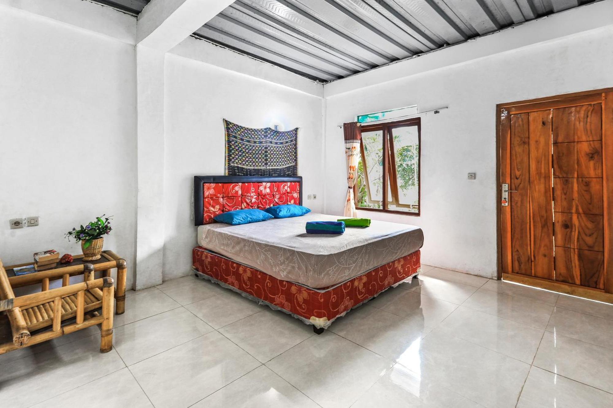 Palulu Garden Homestay 纳闽巴霍 外观 照片